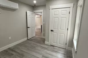 22 Pleasant St, Fitchburg, MA 01420 - Photo 17