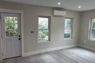 22 Pleasant St, Fitchburg, MA 01420 - Photo 7
