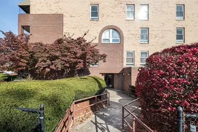 314 Riverside Avenue #304, Medford, MA 02155 - Photo 3