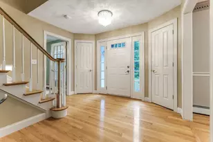 3 Avalon Ct, Methuen, MA 01844 - Photo 5