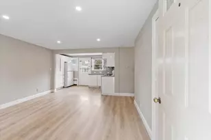 278 South Rd, Bedford, MA 01730 - Photo 9