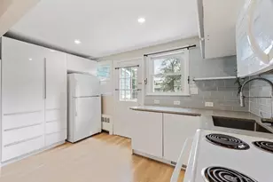 278 South Rd, Bedford, MA 01730 - Photo 5