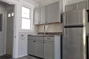 10 Pratt St, Salem, MA 01970 - Photo 5