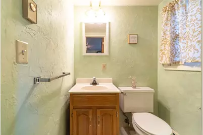 8 Keegan #E, Greenfield, MA 01301 - Photo 13