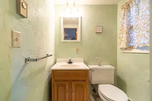 8 Keegan, Greenfield, MA 01301 - Photo 13