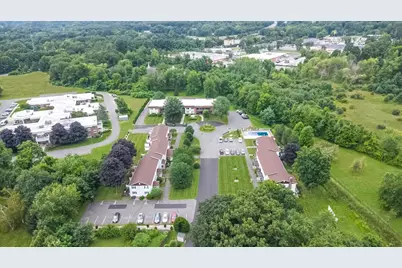 8 Keegan #E, Greenfield, MA 01301 - Photo 27