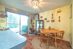 8 Keegan, Greenfield, MA 01301 - Photo 7