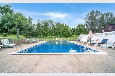 8 Keegan #E, Greenfield, MA 01301 - Photo 31