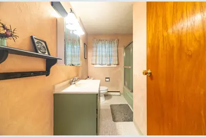 8 Keegan #E, Greenfield, MA 01301 - Photo 19