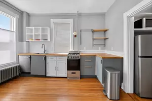 41 Walnut St, Somerville, MA 02143 - Photo 1