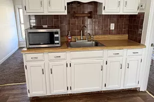 321 Lawrence St, Lowell, MA 01852 - Photo 3