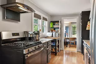 2 Coolidge St, Westford, MA 01886 - Photo 7