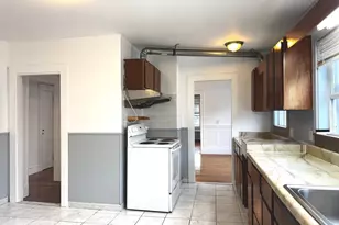 40 Almont St, Medford, MA 02155 - Photo 5
