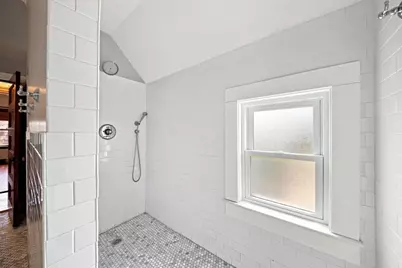 39 Ainsworth St, Boston, MA 02131 - Photo 17