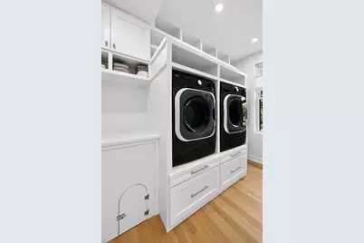 409 Pearl St, Reading, MA 01867 - Photo 21