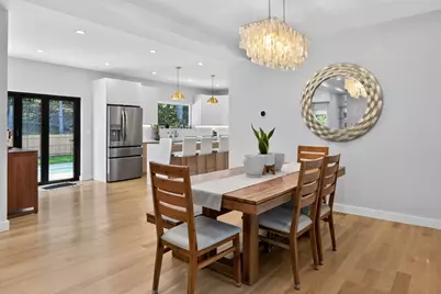 409 Pearl St, Reading, MA 01867 - Photo 5