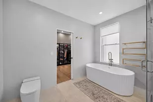 409 Pearl St, Reading, MA 01867 - Photo 27