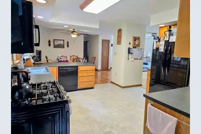 388 Sherbert Rd, Ashburnham, MA 01430 - Photo 9