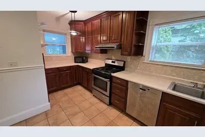 547 Talbot Ave #A, Boston, MA 02124 - Photo 5