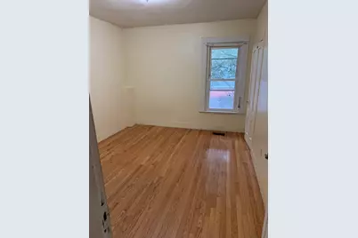 66 Florence St #1, Worcester, MA 01610 - Photo 5
