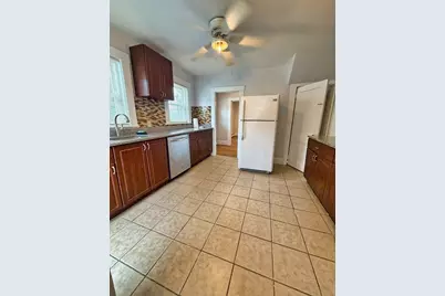 1186 Chestnut St #1186, Newton, MA 02464 - Photo 9