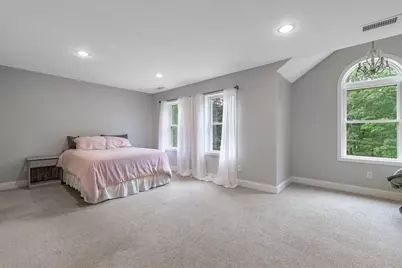 140 Burrage St, Lunenburg, MA 01462 - Photo 25