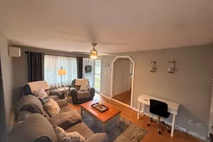 37 Beechwood Pl, Wareham, MA 02532 - Photo 3