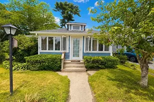 11 Beechwood Pl, Wareham, MA 02532 - Photo 1
