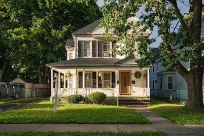 51 View St, Holyoke, MA 01040 - Photo 1