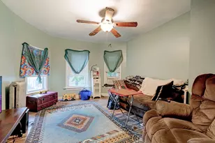 51 View St, Holyoke, MA 01040 - Photo 13