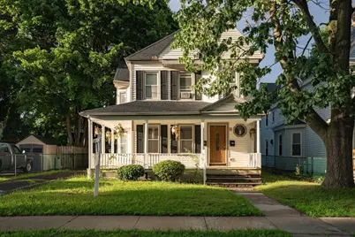 51 View St, Holyoke, MA 01040 - Photo 1