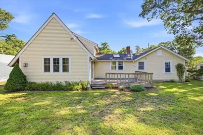 2 Bartlett Ave, Duxbury, MA 02332 - Photo 27