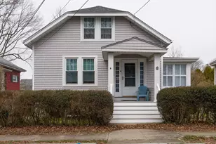 8 Maple Ave, Fairhaven, MA 02719 - Photo 1