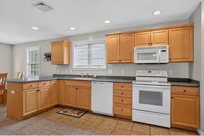 6 Haven Way #6, Ashland, MA 01721 - Photo 5