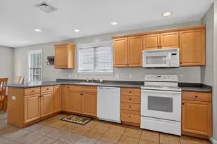 6 Haven Way, Ashland, MA 01721 - Photo 5