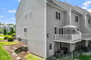 17 Copper Lantern Ln, Carver, MA 02330 - Photo 35
