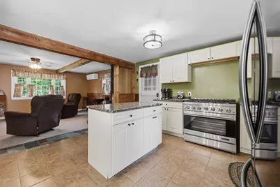 4 Olive Dr, Leominster, MA 01453 - Photo 7