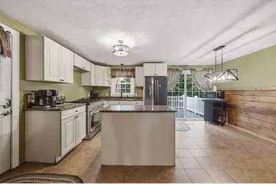 4 Olive Dr, Leominster, MA 01453 - Photo 5