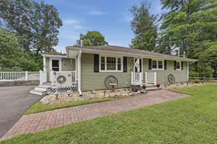 4 Olive Dr, Leominster, MA 01453 - Photo 1