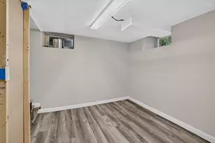 103 B St, Lowell, MA 01851 - Photo 39