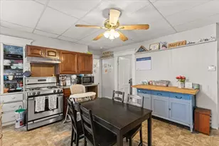 213 Austin St, New Bedford, MA 02740 - Photo 5