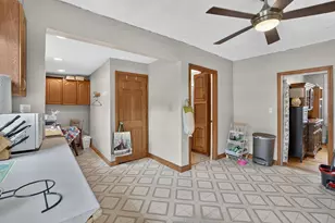 28-30 Crescent Ave, Melrose, MA 02176 - Photo 17