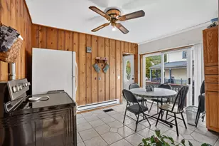 28-30 Crescent Ave, Melrose, MA 02176 - Photo 35