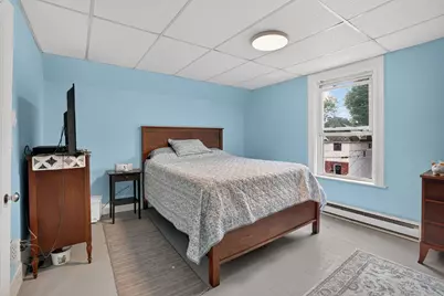 28-30 Crescent Ave, Melrose, MA 02176 - Photo 9