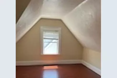 11 Upham S 1 #3, Malden, MA 02148 - Photo 3