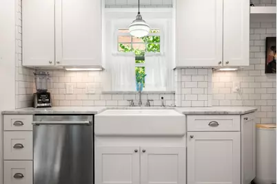16 Longfellow Rd, Arlington, MA 02476 - Photo 9