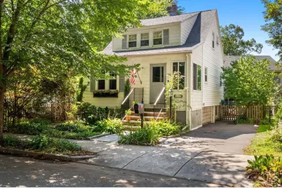 16 Longfellow Rd, Arlington, MA 02476 - Photo 1