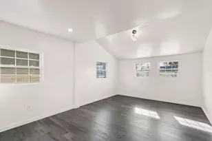 5 Trenton St, Yarmouth, MA 02673 - Photo 13