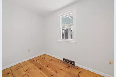 197 Circuit St, Hanover, MA 02339 - Photo 15