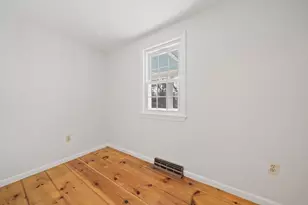 197 Circuit St, Hanover, MA 02339 - Photo 15